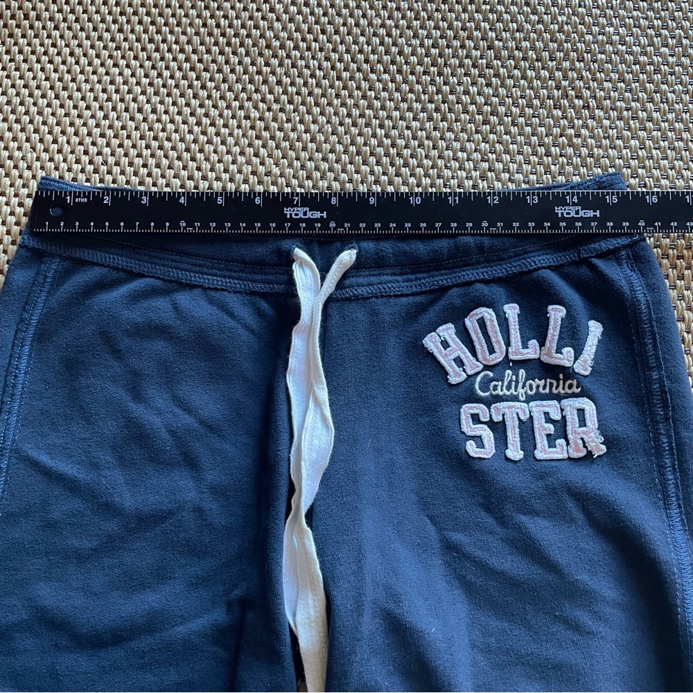 Hollister California Y2K Terry Fleece Shorts Dark Blue Medium - Picture 6 of 8